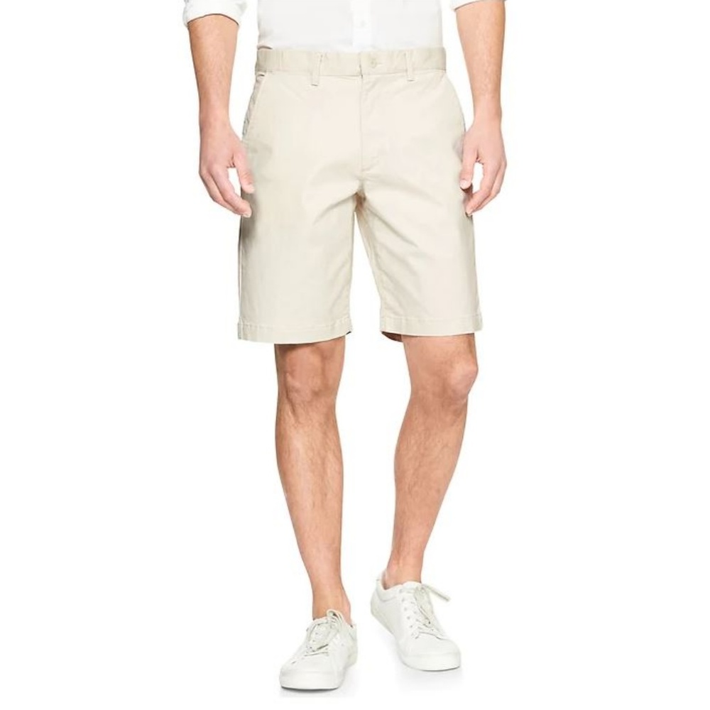 Gap Men's 10" Lived-In Shorts in Stretch sz 36